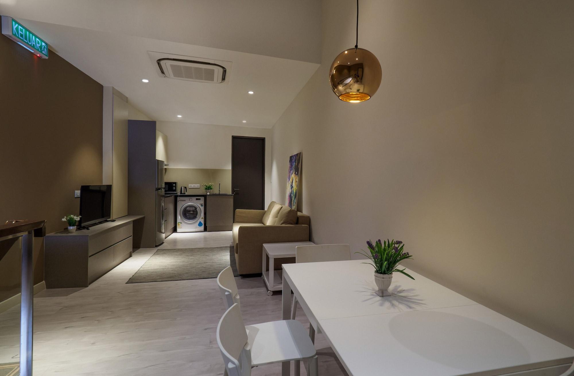 Hutton Central Hotel Managed By The Ascott Limited Джорджтаун Экстерьер фото