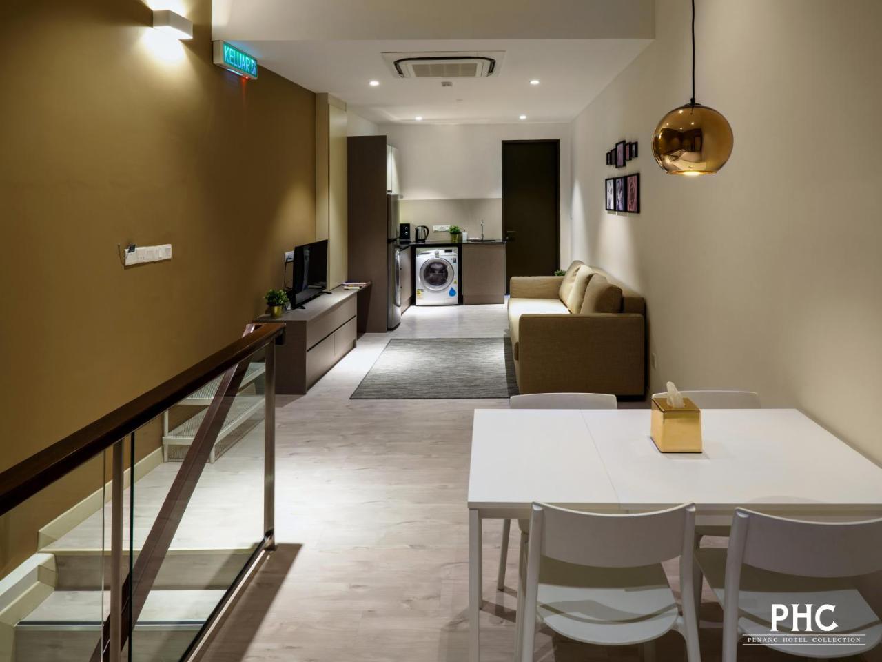 Hutton Central Hotel Managed By The Ascott Limited Джорджтаун Экстерьер фото